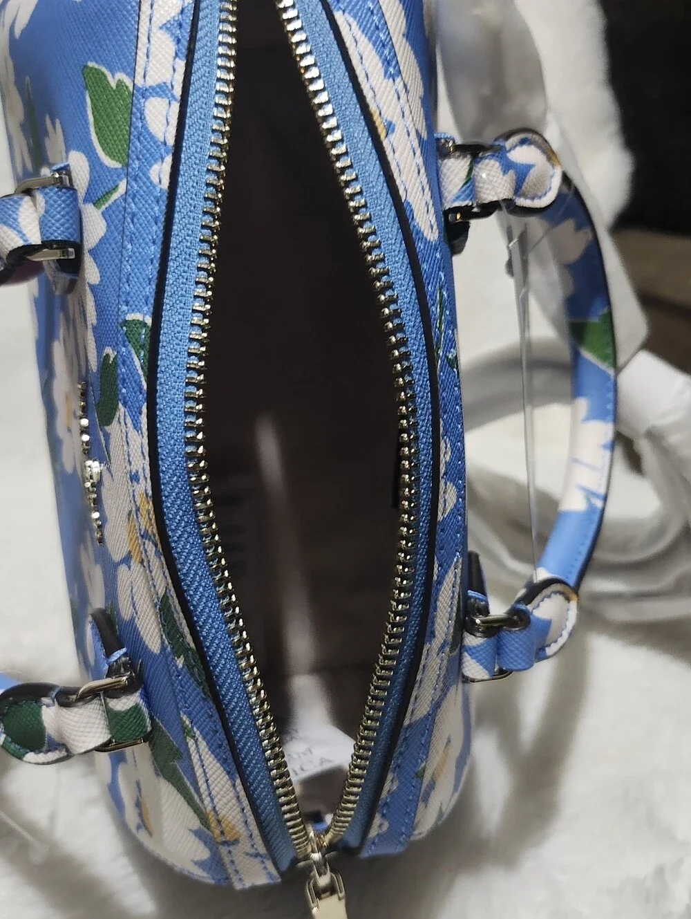 Kate Spade Madison Tide Pool Charming Daisy Small Duffle RETAIL $349